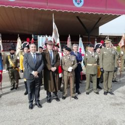 Un Ejército que no nos merecemos, por Antonio Perez Henares.