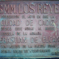 Placas para “personalizar” norays portuarios. Una costumbre tan bonita como poco extendida