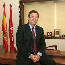 Luis Partida, alcalde ejemplar con una gestion que convierte a Villanueva de la Cañada en el numero 18 del listado de PIB de España