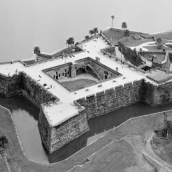 SAN AGUSTÍN Y LA ESCLAVITUD EN LA FLORIDA  DE EE. UU. (1670-1740).                                               Teniente Coronel Garrido Palacios